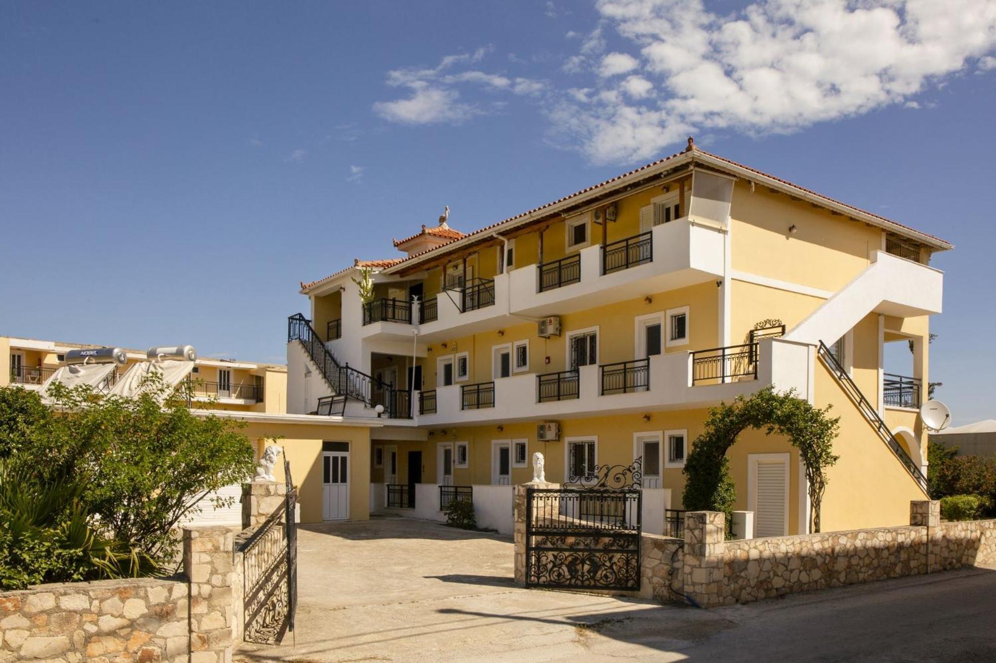 Searocco Studios & Apartments - Close To Alykes Center, By Zantewize Esterno foto